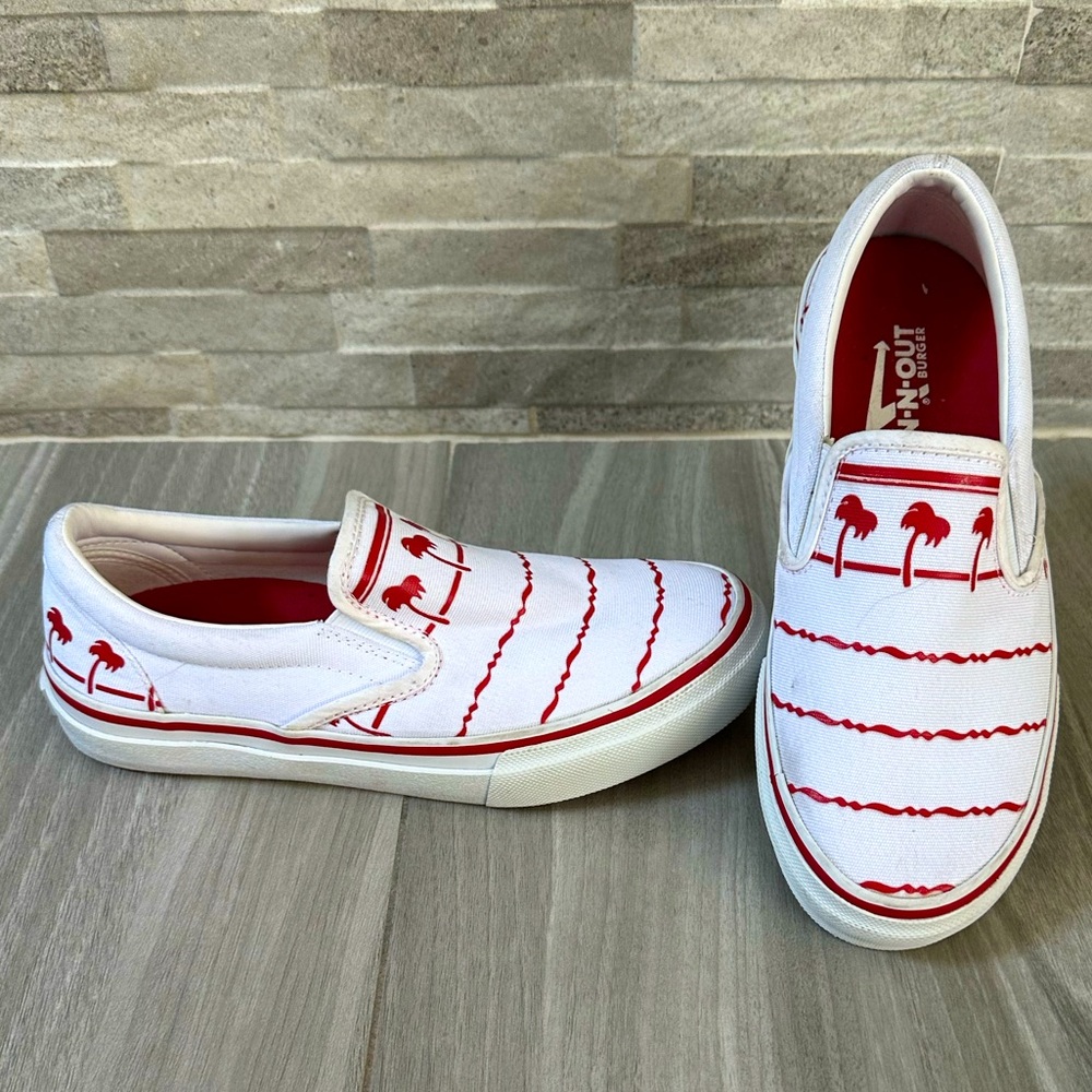 In N Out Slip-On Style Shoes- White with Red- Plam Trees- California- Size 7M/8W